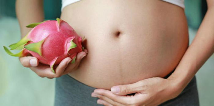 18 Manfaat Buah Naga untuk Ibu Hamil, Cegah Risiko Keguguran