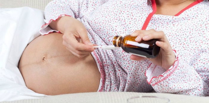 Minum obat batuk saat hamil, amankah? Ini penjelasannya!