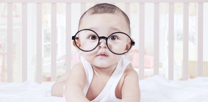Seberapa cerdas bayi Anda? Ini 5 ciri bayi pintar yang perlu Anda ketahui