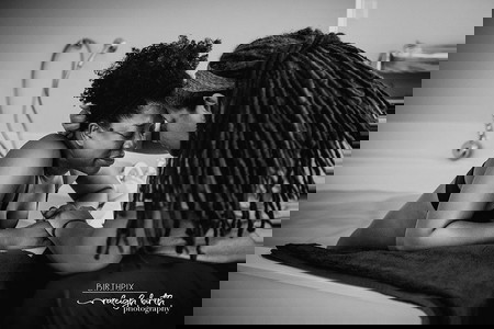 17 Potret perjuangan saat melahirkan, bukti Bunda adalah wanita tangguh