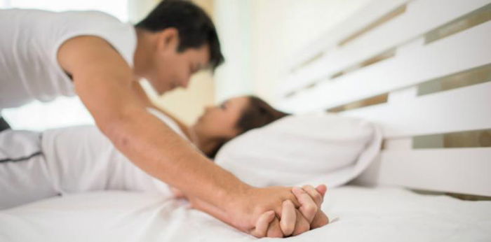 10 Cara Alami Menguatkan Ereksi Suami, Anda wajib coba!