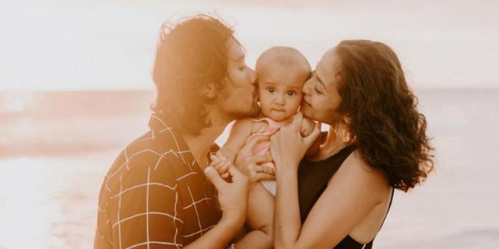 Yuk intip 10 foto menggemaskan Surinala, putri Chicco Jerikho dan Putri Marino