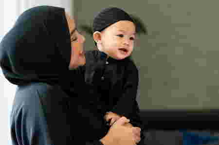 Nama bayi Islami huruf H laki-laki