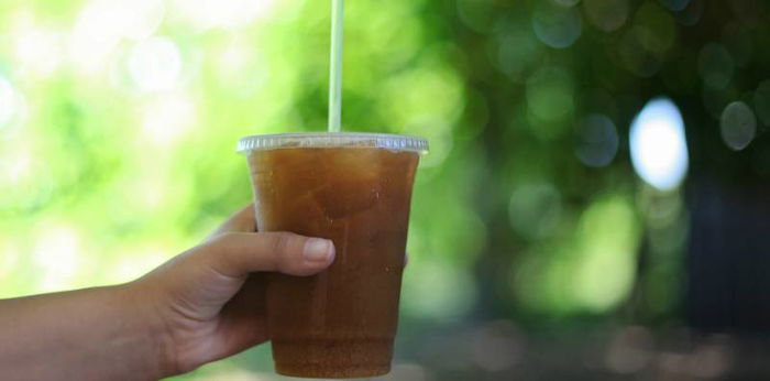 Minum es saat buka puasa, apakah baik untuk kesehatan? Begini penjelasan dokter!