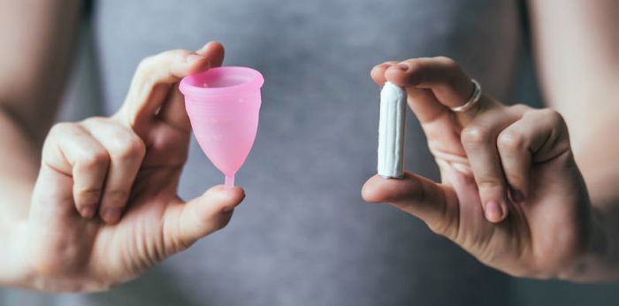 Ingin Coba Menstrual Cup atau Cup Haid? Kenali Dulu Keuntungan dan Bahayanya