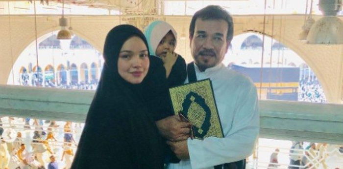Bagaimana Rasanya Umroh Bersama Balita? Siti Nurhaliza Bagikan Pengalamannya!