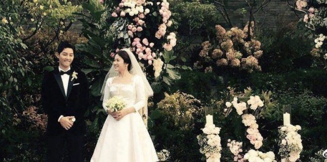 Sedih! Pasangan idaman Song Joong Ki-Song Hye Kyo akan bercerai