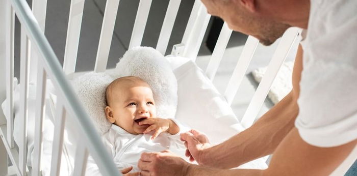 Benarkah Waktu Terbaik Menjemur Bayi Jam 10 Pagi? Ini Jawaban Dokter Anak