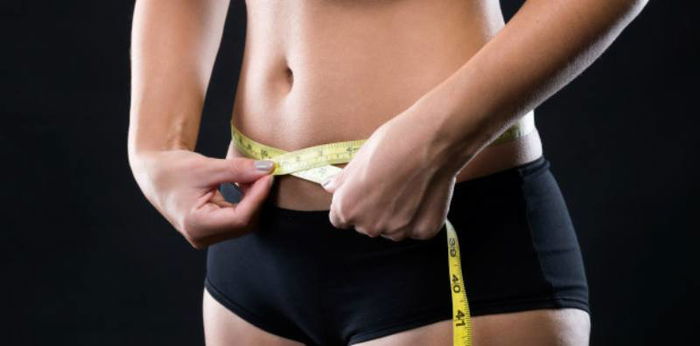 7 Aturan makan untuk ibu menyusui supaya perut singset