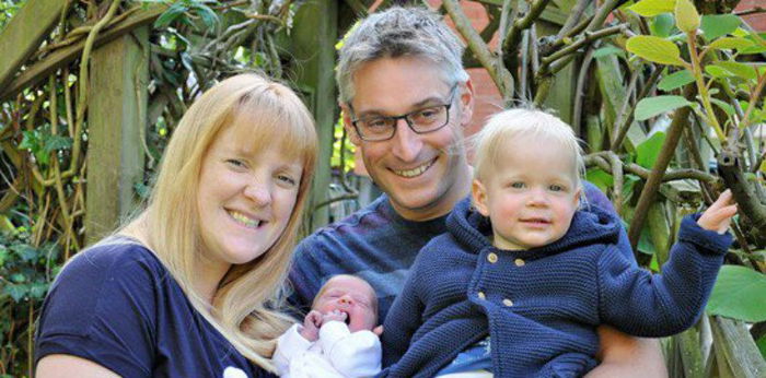 Proses melahirkan hanya 10 menit, ibu: "Hanya seperti haid, sangat cepat, tidak sakit"