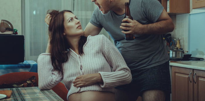 Kisah istri yang diselingkuhi saat hamil, apa yang sebaiknya dilakukan?