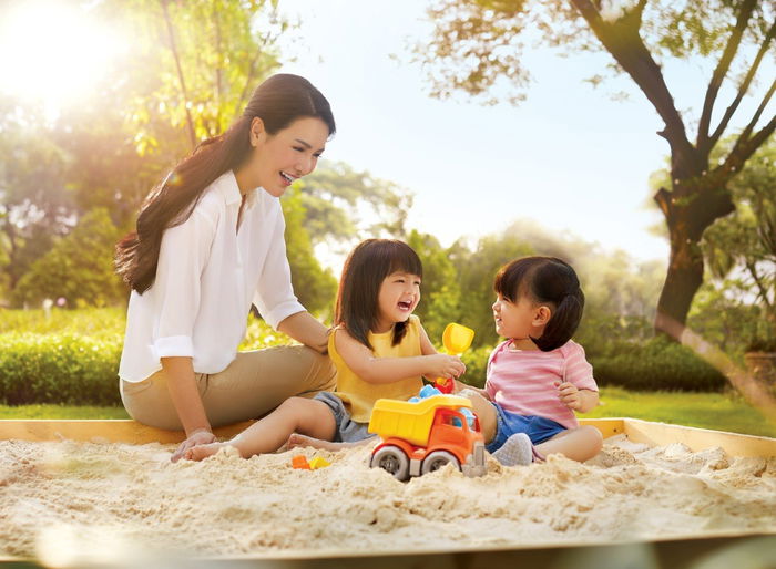 Stimulasi Tumbuh Kembang Anak di Masa Toddler & Pra Sekolah  Lewat Bermain Sambil Belajar