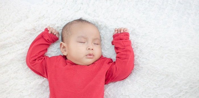 Hindari Risiko SIDS, Ini Dia Posisi Tidur Bayi yang Benar dan Aman