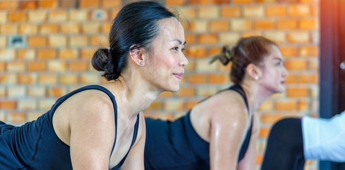 Amankah hot yoga dilakukan oleh para ibu hamil? Ini penjelasannya!