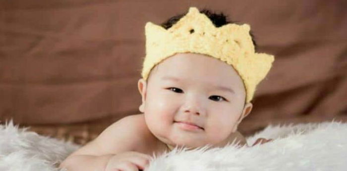 20 Nama bayi bermakna kuat layaknya pemimpin tersohor dunia untuk jagoan kecil Anda