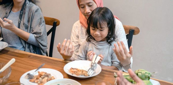 11 Asupan penting yang perlu dikonsumsi si kecil agar sehat dan kuat berpuasa