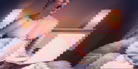 Suami Suka Masturbasi? Segera Atasi dengan 10 Cara Ini