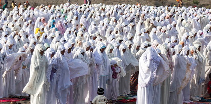 Tata Cara Shalat Idulfitri, Lengkap dengan Bacaan Niat dan Doa