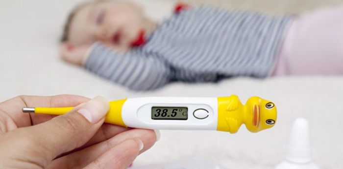 6 Rekomendasi Obat Demam untuk Bayi, Mana Pilihan Parents?