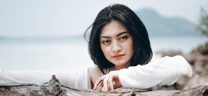 Ditemani Sule Baca Syahadat, Nathalie Holscher Resmi Jadi Mualaf