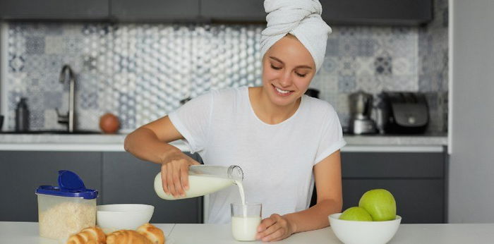 Perbedaan Susu Hamil dan Susu Sapi Biasa, Mana yang Bumil Pilih?