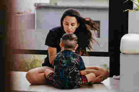 Profil Dahlia Poland Dulu - Anak Ketiga