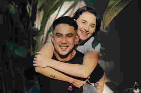 Profil Dahlia Poland Dulu - Menikah