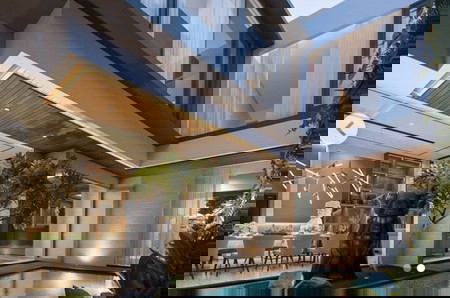 anak Roger Danuarta dan Cut Meyriska.