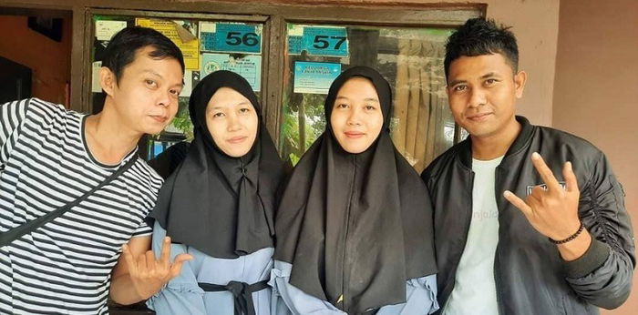 Terpisah Selama 20 Tahun, Dua Anak Kembar Ini Bertemu karena TikTok