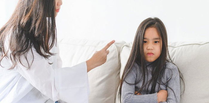 Haruskah Menjadi Ibu yang Galak untuk Mendisiplinkan Anak?