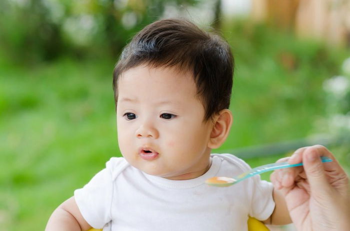 Tak Perlu Dibatasi, Ini Panduan Pemberian MPASI untuk Bayi Alergi