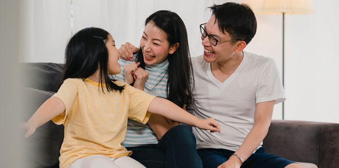 10 Suami Berbagi Padangan Soal Ibu Hebat dan Kuat, Seperti Apa?