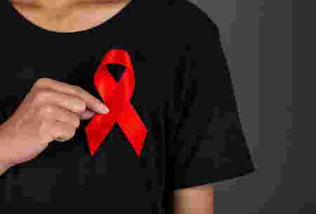 sejarah pita merah simbol hari aids sedunia