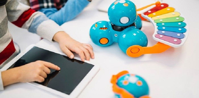 10 Aplikasi untuk Belajar Menggambar dan Mewarnai serta Manfaatnya bagi Anak