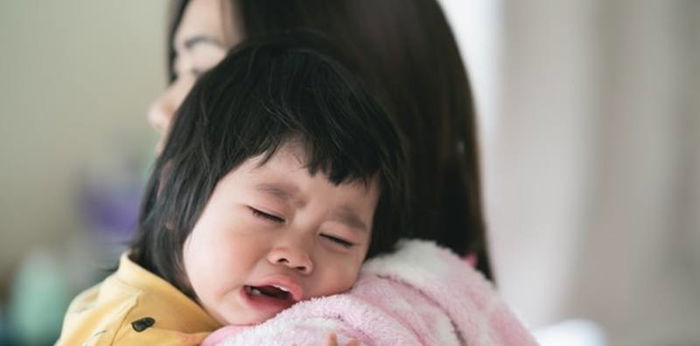 Kenali Ciri-ciri Penyakit Ain pada Anak, Parents Perlu Panjatkan Doa Ini!