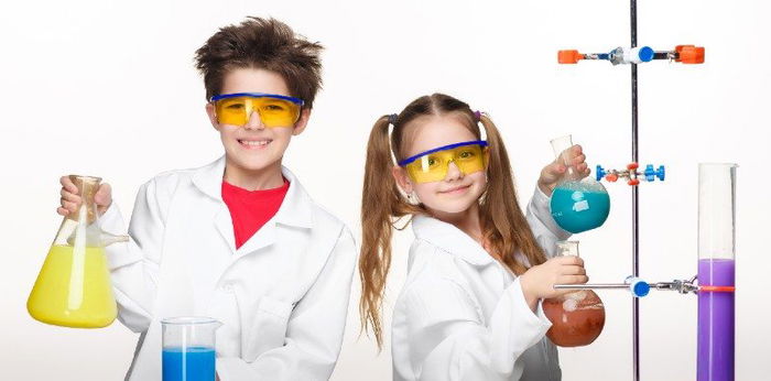 4 Eksperimen Sains Sederhana, Yuk Coba di Rumah Bersama Si Kecil!