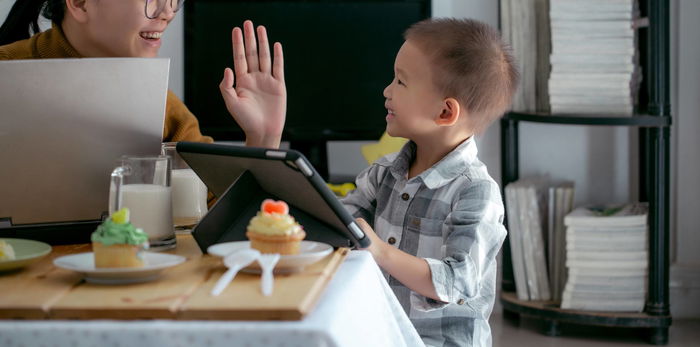 Menurut Dokter Spesialis Anak, Ini yang Terjadi Ketika Si Kecil Tak Mendapatkan Nutrisi & Stimulasi yang Tepat