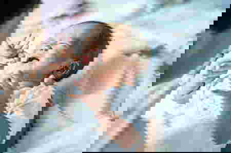 Cara Memantau Pertumbuhan Berat Badan Bayi Ideal Sesuai Usianya