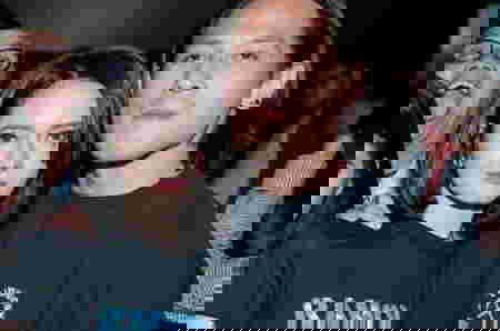 15 Artis Terinfeksi Covid-19 di Awal Tahun 2021, Daftarnya Terus Bertambah!