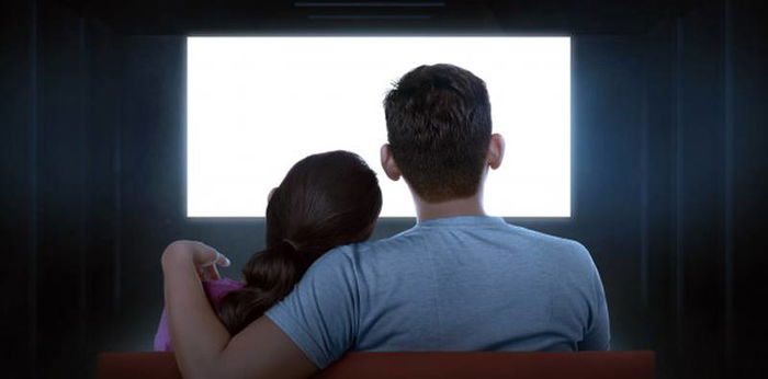 10 Rekomendasi Film Dewasa, Cocok Ditonton Bersama Pasangan Malam Ini
