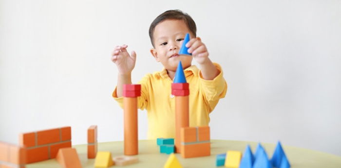 10 Rekomendasi Mainan Edukasi Anak Usia 3 Tahun, Bermanfaat untuk Perkembangannya!