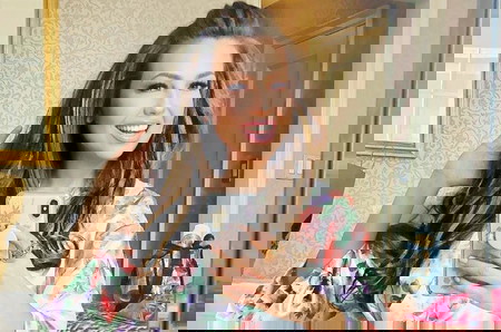 7 Potret Thalia Pemeran Rosalinda di Usia 50 Tahun, Memesona dan Awet Muda!