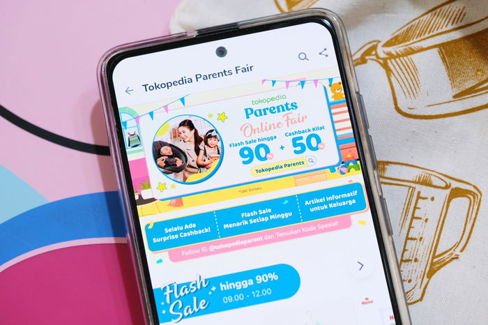 5 Ide Bermain Seru Bersama Si Kecil Selama di Rumah Aja