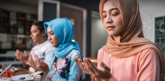 6 Pertanyaan Seputar Bayar Utang Puasa Ramadhan, Bolehkah Digabung dengan Puasa Lain?