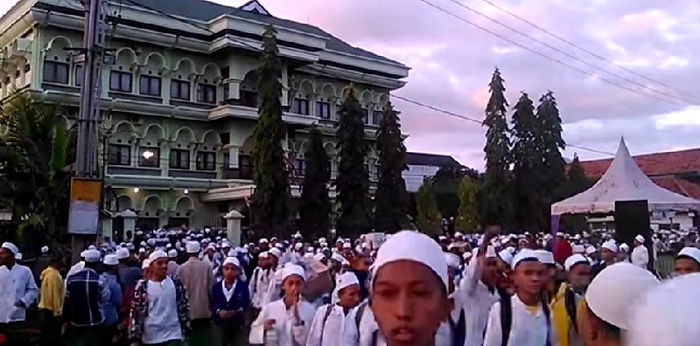 10 Daftar Pondok Pesantren di Jawa Timur dengan Kualitas Terbaik