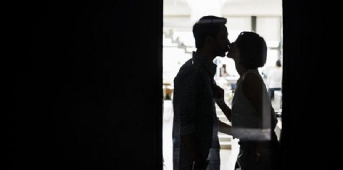 Hobi Selingkuh: Salah Satu Bentuk Gangguan Mental dan Ternyata Genetik!