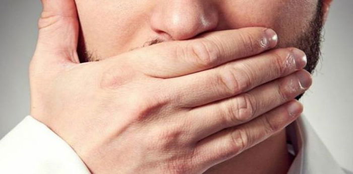 Telan Air Liur Batalkan Puasa? Ini Hukum dan Pandangan Islam