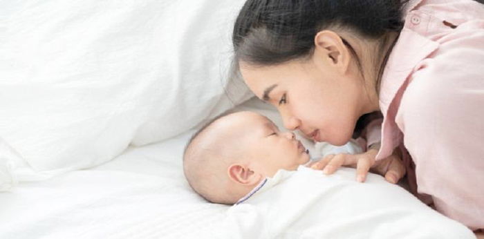 Bayi 1 Tahun Terinfeksi TBC karena Sering Dicium Orang Lain, Peringatan untuk Parents!