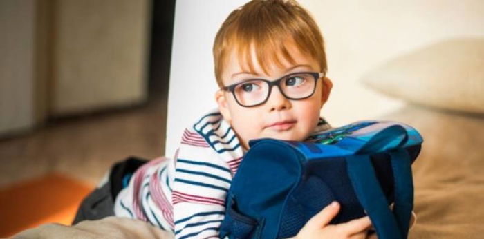 Perbedaan Autisme dan ADHD pada Anak, Jangan Sampai Keliru!