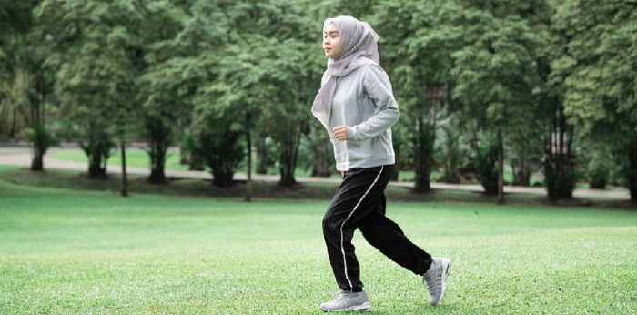 10 Olahraga Saat Puasa agar Badan Tetap Segar dan Bugar